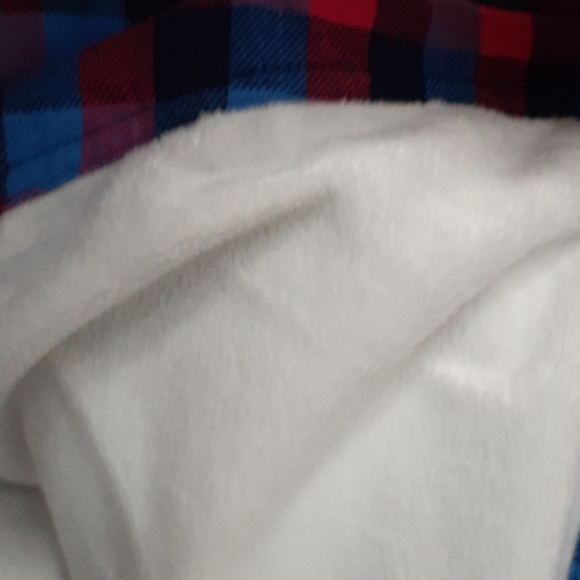 Beautiful winter shirt's - Picture 3 of 13